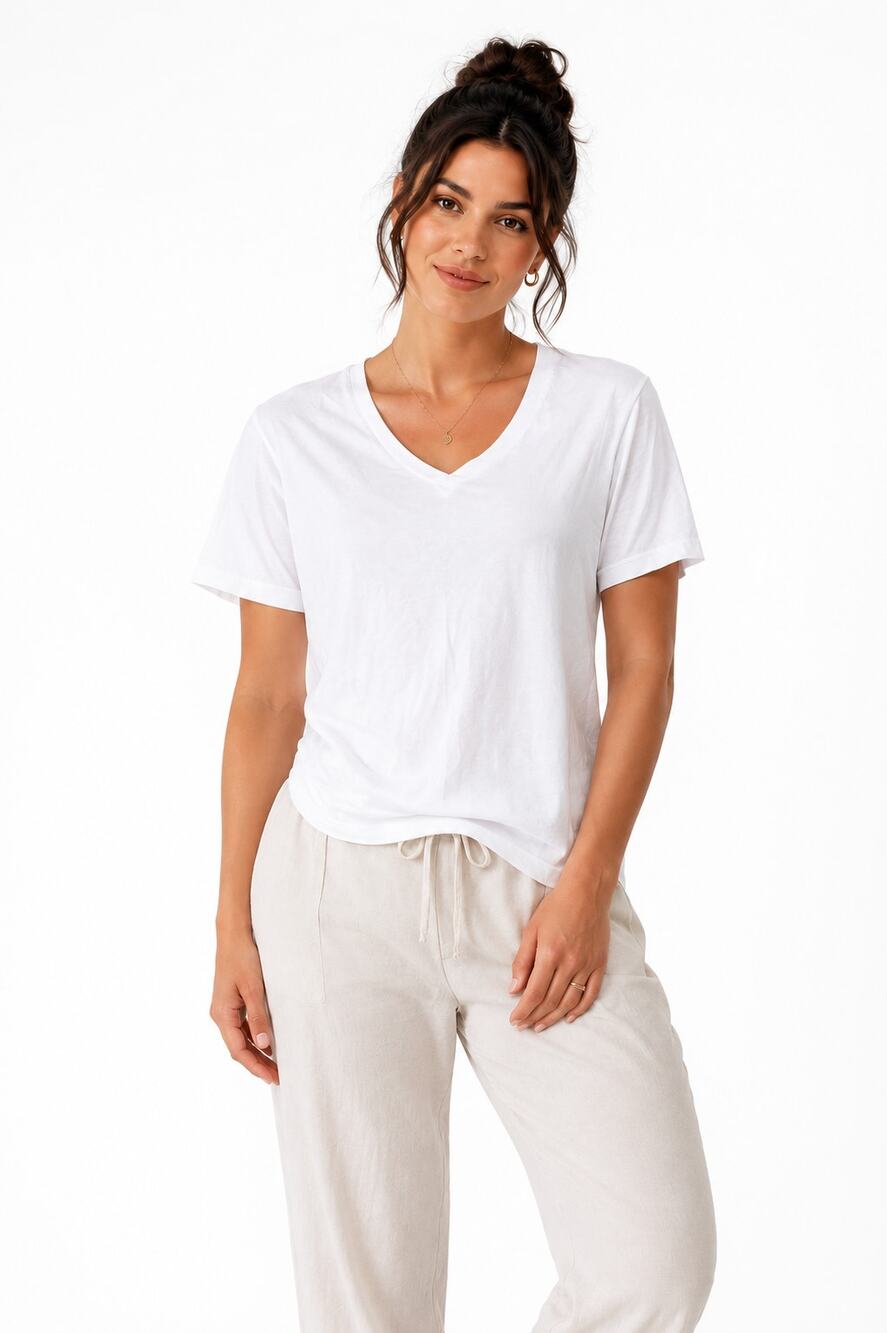 D&Co Essentials Women's White 100% Cotton V-Neck T-Shirt Size Small Short Sleeve
